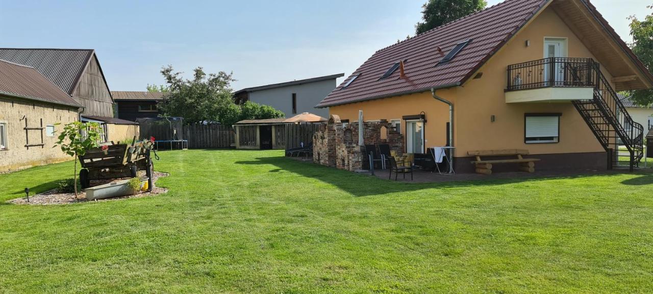 Ferienwohnung Am Muehlstein Lübben Buitenkant foto